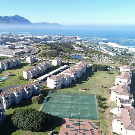 Hermanus Beach Club Esterno foto