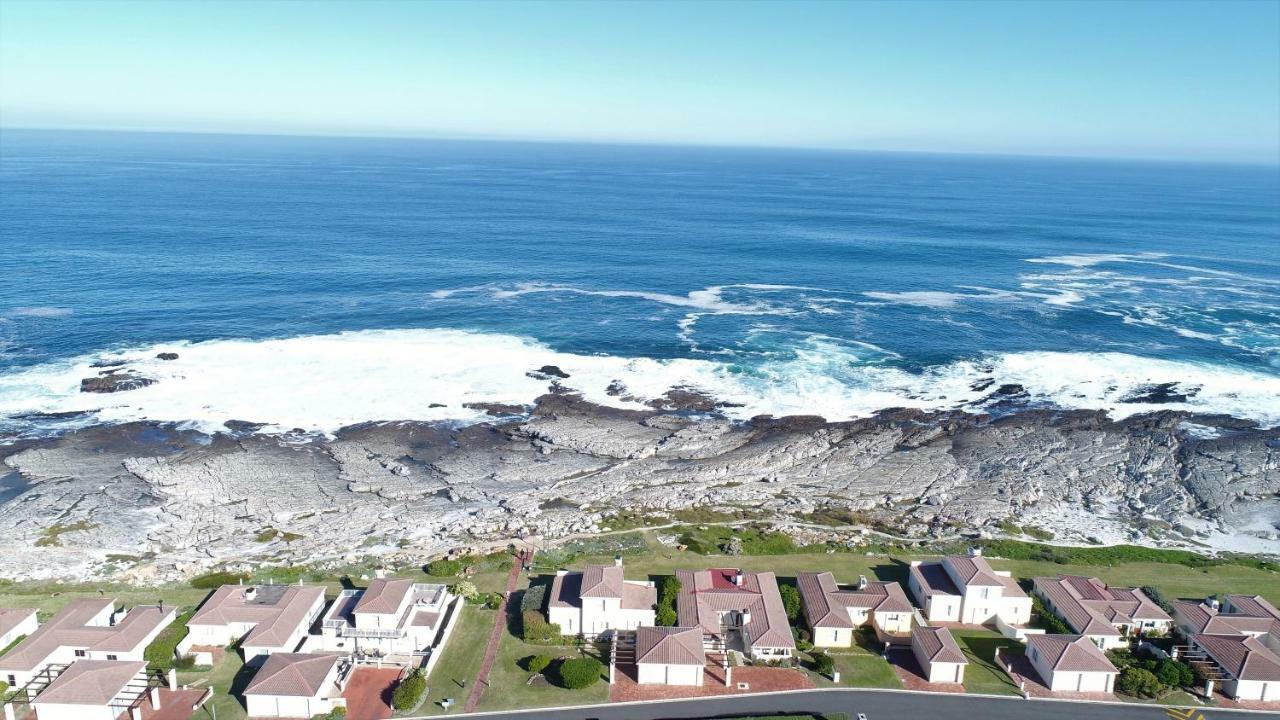 Hermanus Beach Club Esterno foto